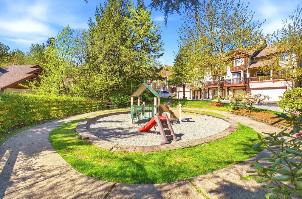 23 15 FOREST PARK WAY, Port Moody, BC — Residential for Sale — Photo 34 of 40