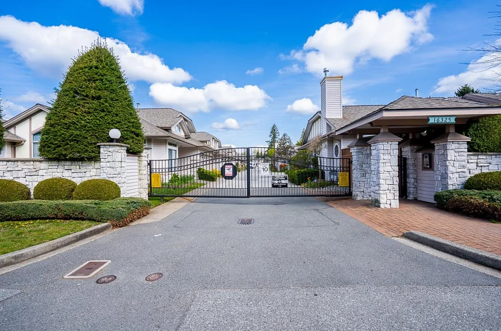 Townhouse for sale at 23 16325 82 Avenue Surrey British Columbia - MLS: R3124287