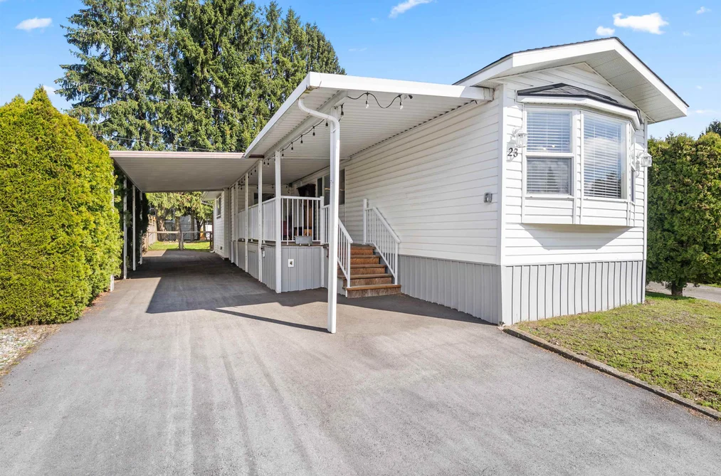 Manufactured Home for sale at 23 31313 Livingstone Avenue Abbotsford British Columbia - MLS: R3109188