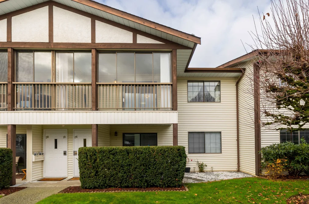 23 32718 GARIBALDI DRIVE, Abbotsford BC V2T 5T6, Abbotsford BC — Residential for Sale - Photo 3