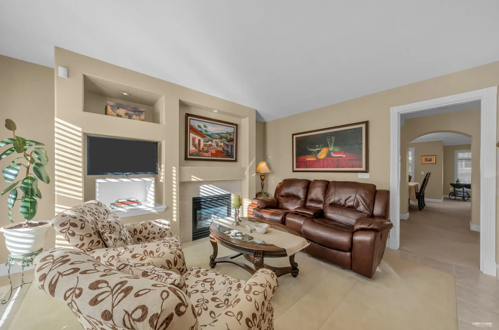 23 3405 PLATEAU BOULEVARD, Coquitlam BC V3E 3L7, Coquitlam BC — Residential for Sale - Photo 2