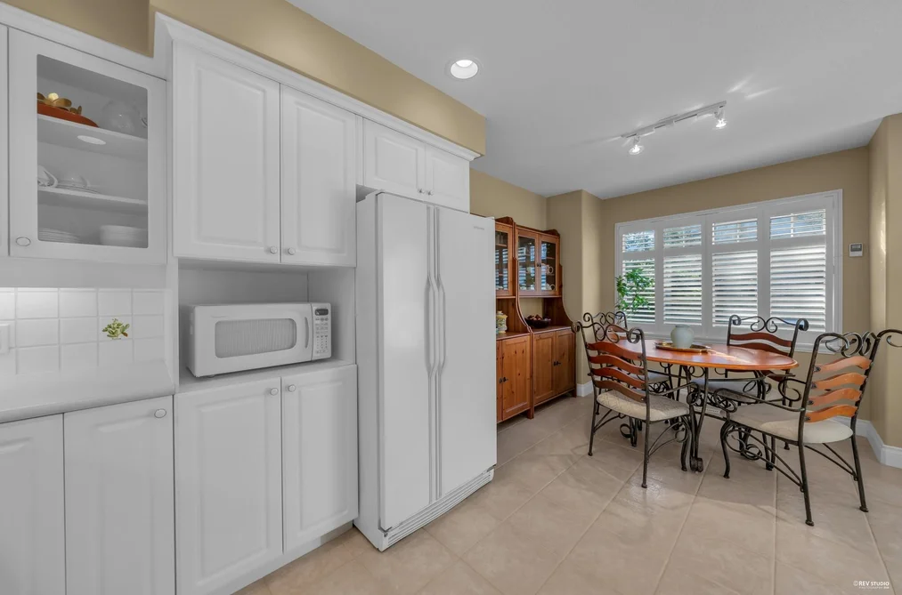 23 3405 PLATEAU BOULEVARD, Coquitlam BC V3E 3L7, Coquitlam BC — Residential for Sale - Photo 6
