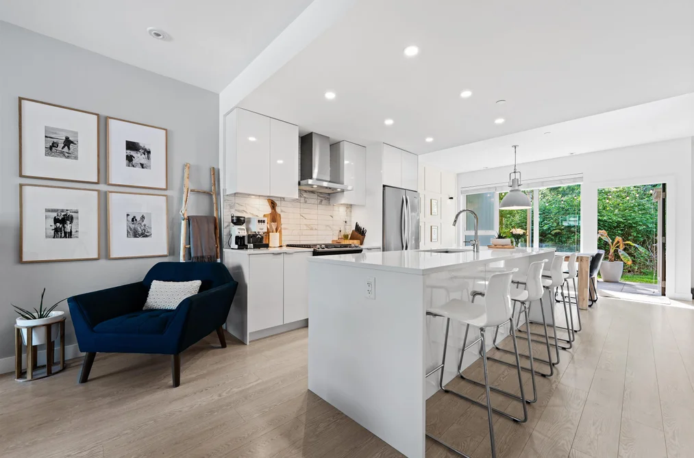 Townhouse for sale at 23 3596 Salal Drive North Vancouver British Columbia - MLS: R3125485