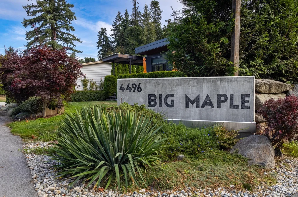 Manufactured Home for sale at 23 4496 Sunshine Coast Highway Sechelt British Columbia - MLS: R3050364