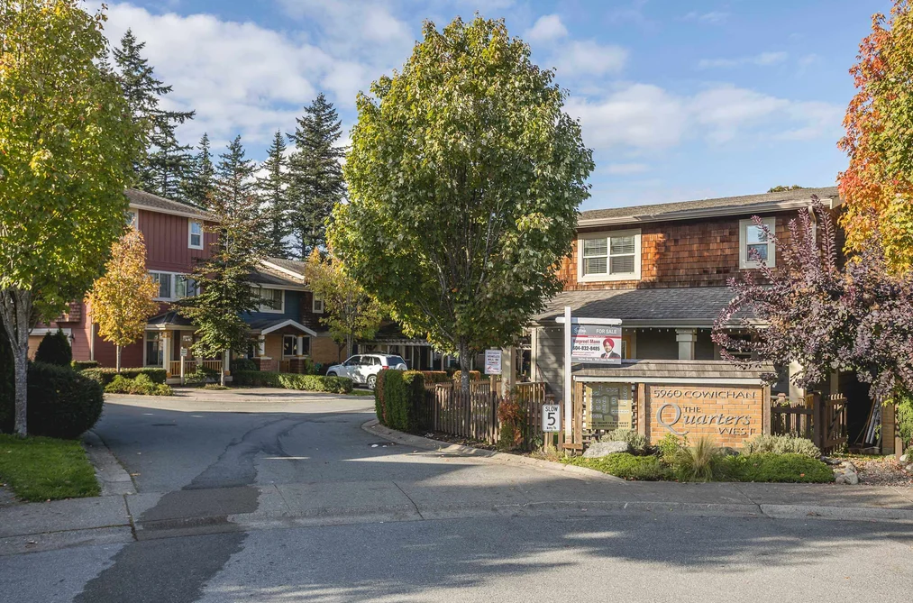 Townhouse for sale at 23 5960 Cowichan Street Chilliwack British Columbia - MLS: R3129823