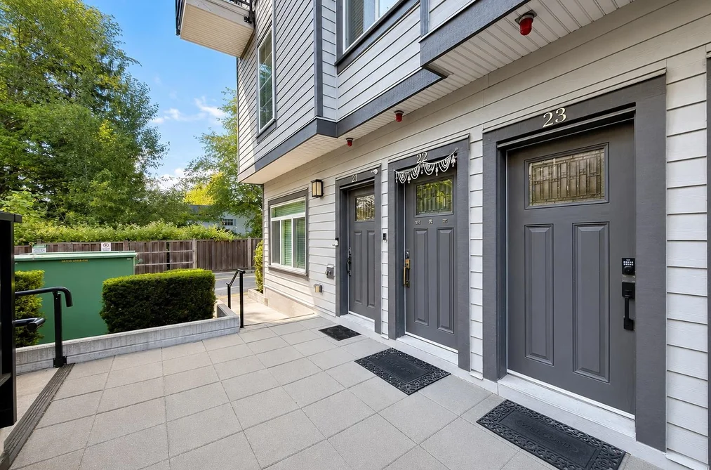23 7247 140 STREET, Surrey BC V3W 1K8, Surrey BC — Residential for Sale - Photo 2