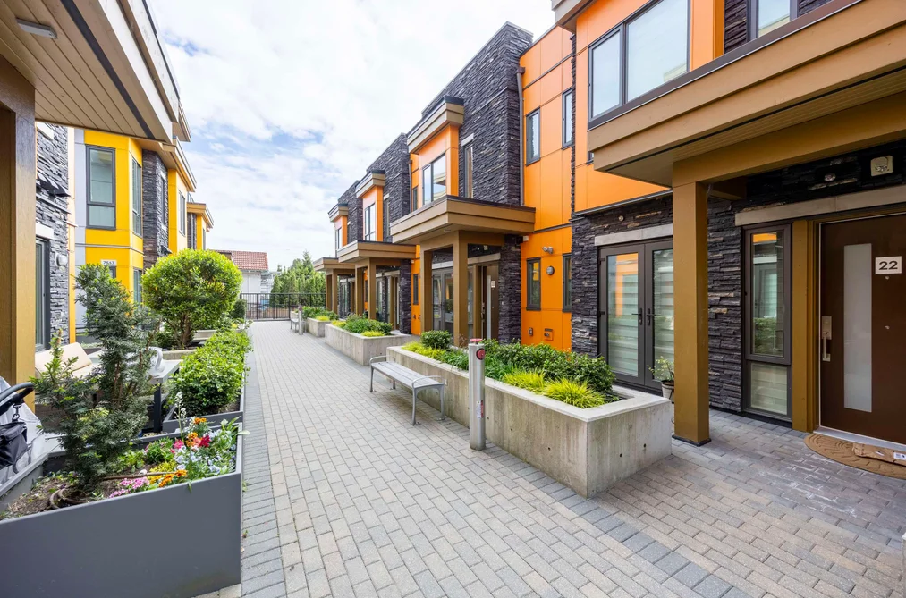 23 7565 OAK STREET, Vancouver BC V6P 4A4, Vancouver BC — Residential for Sale - Photo 3