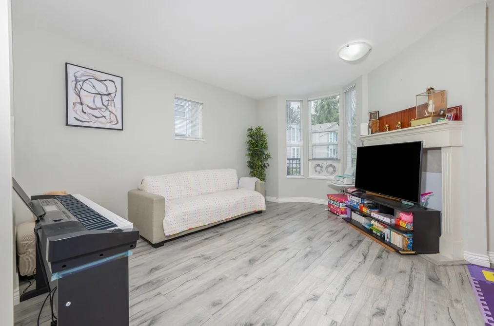 23 9559 130A STREET, Surrey BC V3V 5N9, Surrey BC — Residential for Sale — Photo 7 of 28
