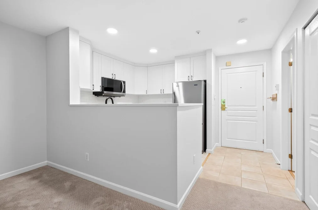 230 1252 TOWN CENTRE BOULEVARD, Coquitlam, BC — Residential for Sale — Photo 10 of 37