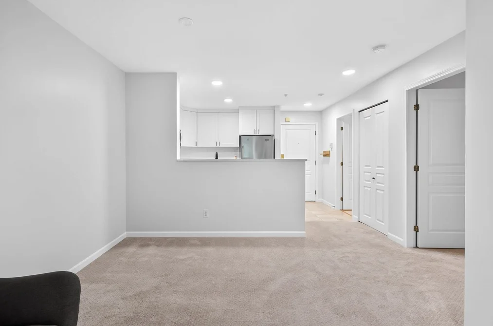 230 1252 TOWN CENTRE BOULEVARD, Coquitlam, BC — Residential for Sale — Photo 11 of 37