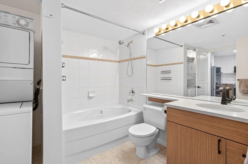 230 1252 TOWN CENTRE BOULEVARD, Coquitlam, BC — Residential for Sale — Photo 25 of 37