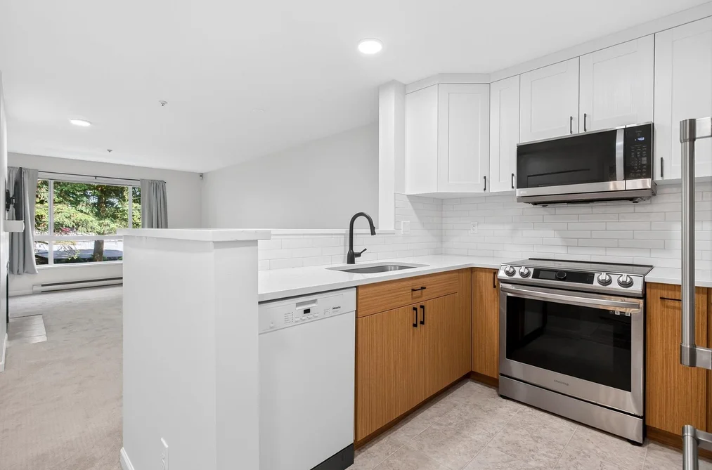 230 1252 TOWN CENTRE BOULEVARD, Coquitlam, BC — Residential for Sale — Photo 5 of 37