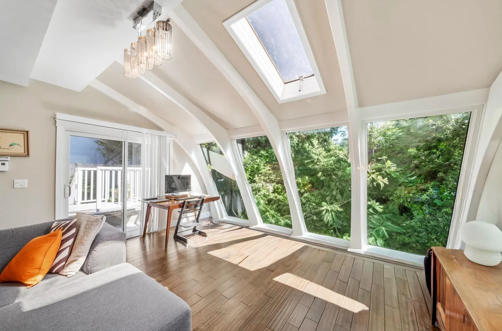 230 W 22ND STREET, North Vancouver BC V7M 2A1, North Vancouver BC — Residential for Sale - Photo 2
