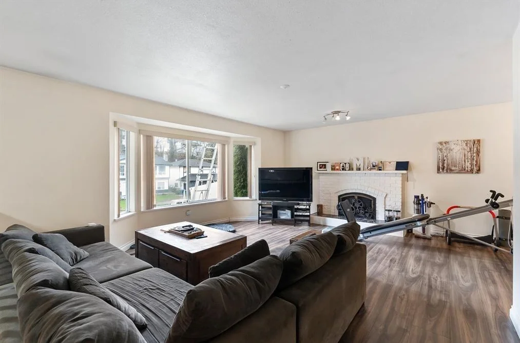 2300 HARPER DRIVE, Abbotsford BC V3G 2B2, Abbotsford BC — Residential for Sale - Photo 3
