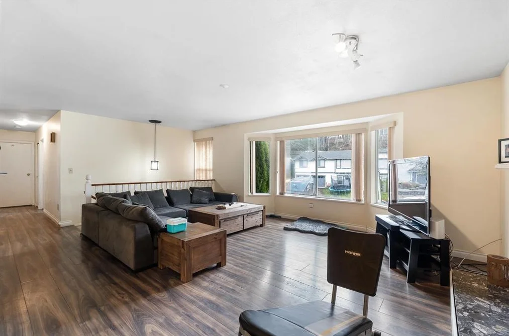 2300 HARPER DRIVE, Abbotsford BC V3G 2B2, Abbotsford BC — Residential for Sale - Photo 4