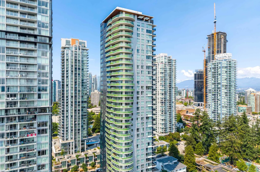 Condo for sale at 2301 6638 Dunblane Avenue Burnaby British Columbia - MLS: R3144688