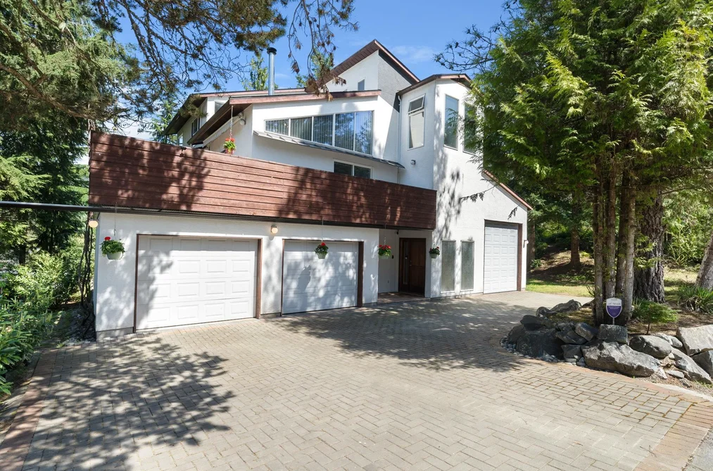House for sale at 2301 Greenwood Way Squamish British Columbia - MLS: R3116213