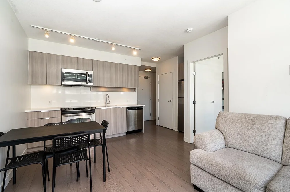 Condo for sale at 2302 13308 Central Avenue Surrey British Columbia - MLS: R3156876