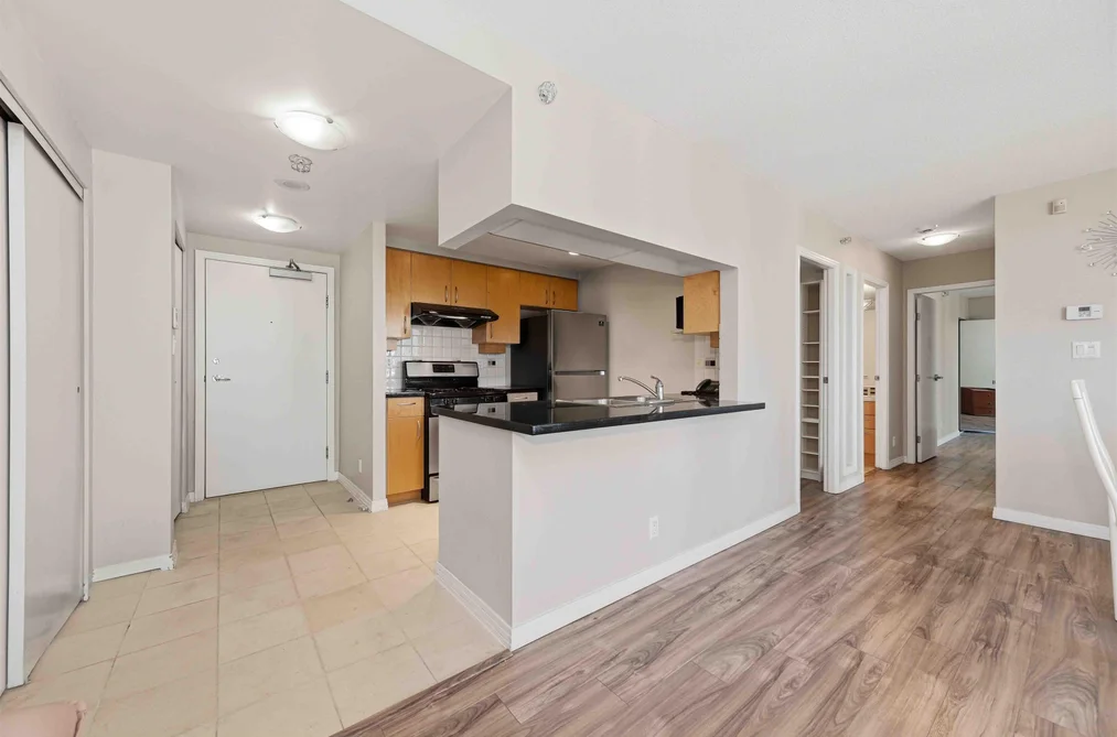 2303 1199 MARINASIDE CRESCENT, Vancouver BC V6Z 2Y2, Vancouver BC — Residential for Sale — Photo 10 of 39