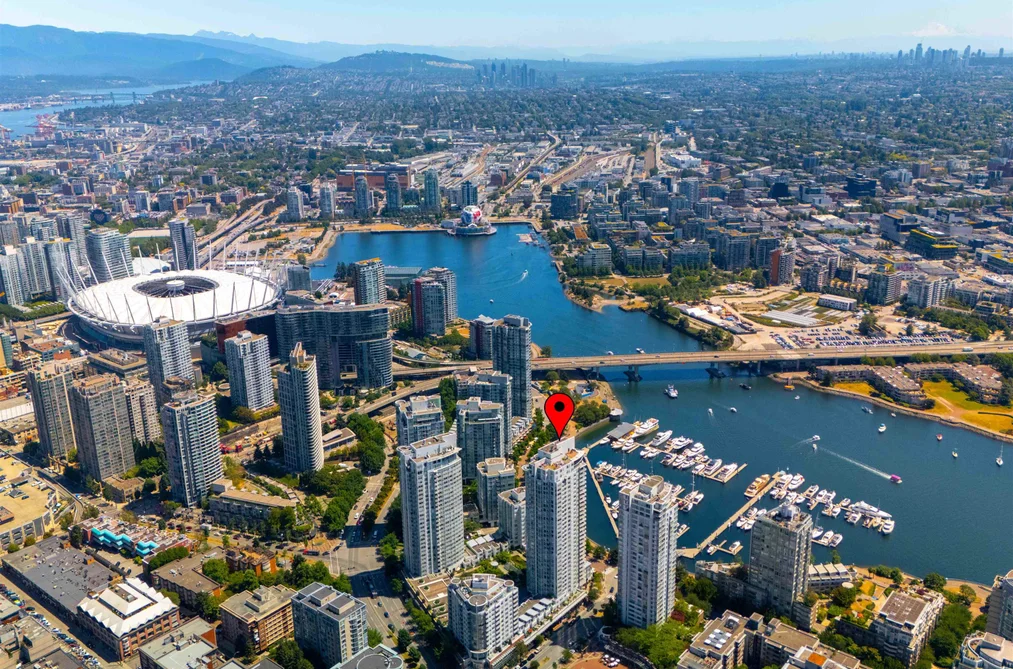 2303 1199 MARINASIDE CRESCENT, Vancouver BC V6Z 2Y2, Vancouver BC — Residential for Sale - Photo 2
