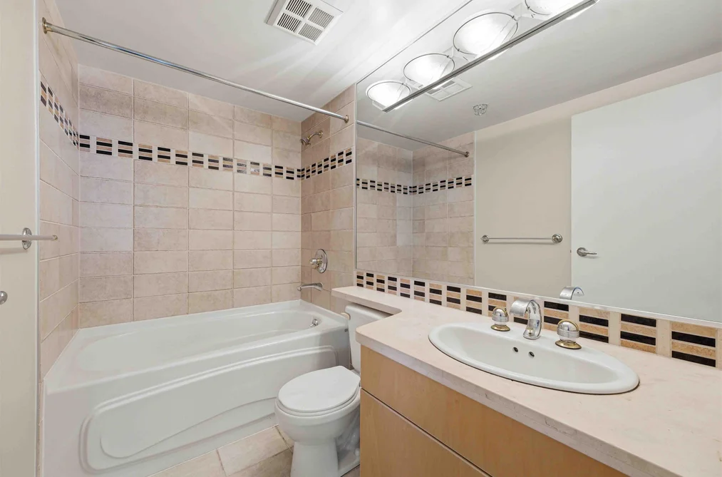 2303 1199 MARINASIDE CRESCENT, Vancouver BC V6Z 2Y2, Vancouver BC — Residential for Sale — Photo 32 of 39