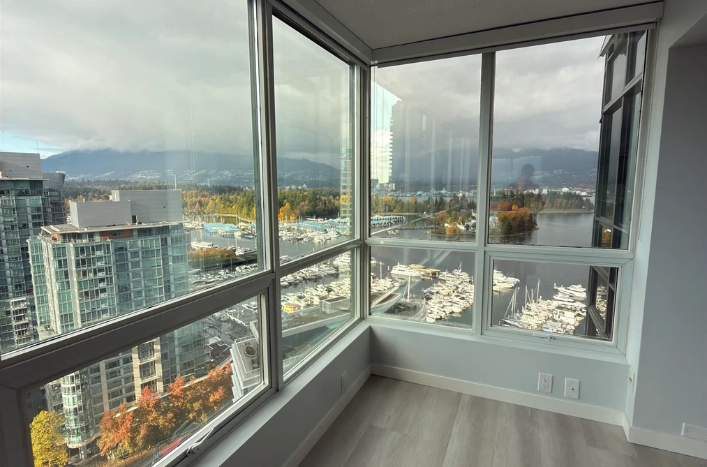 2303 - 555 Jervis Street, Vancouver, BC - MLS: R3179626 - Photo 4