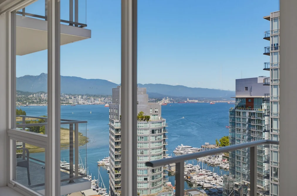 2303 620 CARDERO STREET, Vancouver BC V6G 0C7, Vancouver BC — Residential for Sale — Photo 13 of 33