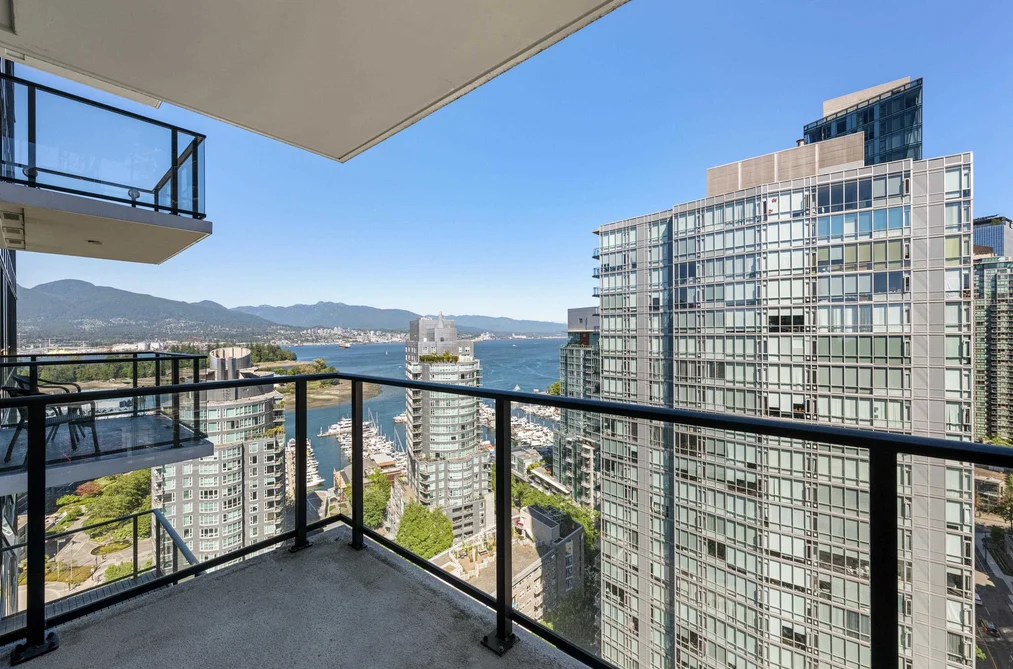 2303 620 CARDERO STREET, Vancouver BC V6G 0C7, Vancouver BC — Residential for Sale — Photo 18 of 33