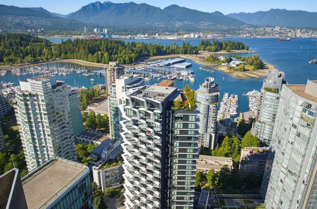 2303 620 CARDERO STREET, Vancouver BC V6G 0C7, Vancouver BC — Residential for Sale — Photo 5 of 33