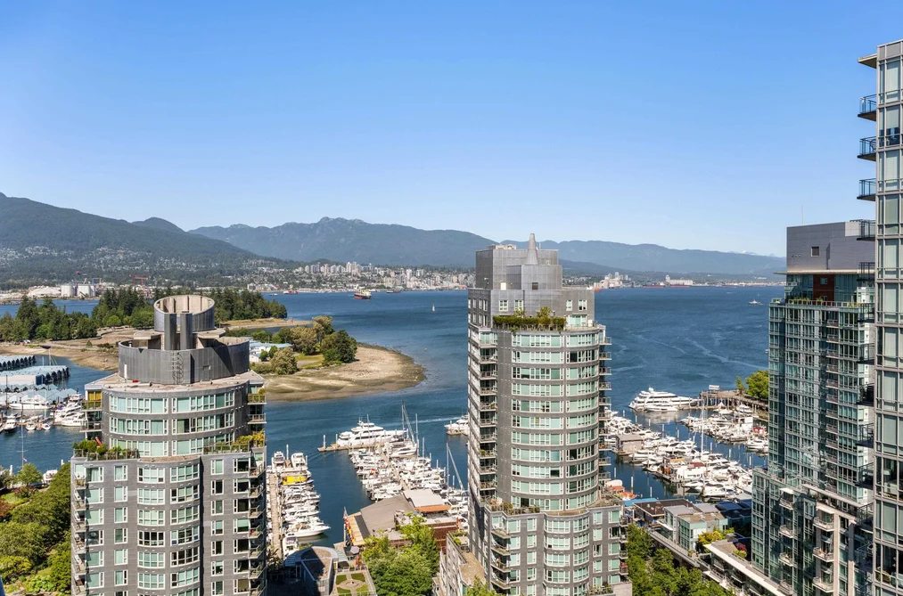 2303 620 CARDERO STREET, Vancouver BC V6G 0C7, Vancouver BC — Residential for Sale — Photo 7 of 33
