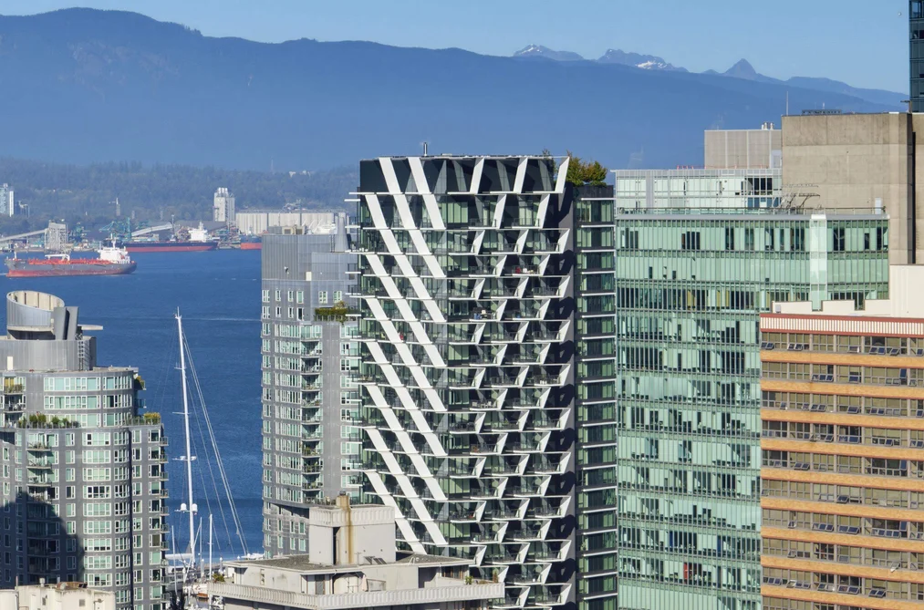 2303 620 CARDERO STREET, Vancouver BC V6G 0C7, Vancouver BC — Residential for Sale — Photo 8 of 33