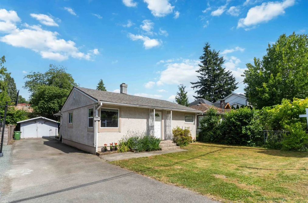 2304 MOULDSTADE ROAD, Abbotsford BC V2S 3X4, Abbotsford BC — Residential for Sale - Photo 2