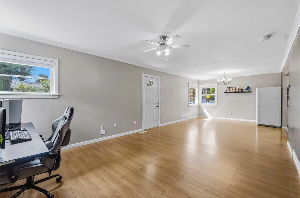 2304 MOULDSTADE ROAD, Abbotsford BC V2S 3X4, Abbotsford BC — Residential for Sale — Photo 3 of 27
