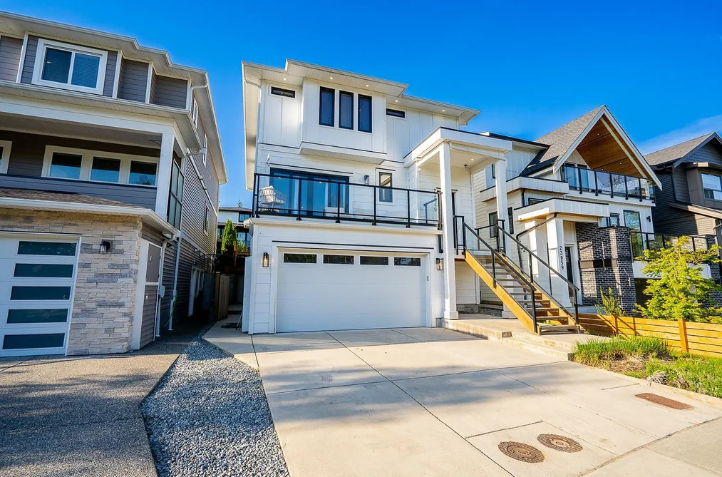 23049 SE 134 LOOP, Maple Ridge BC V4R 0E6, Maple Ridge BC — Residential for Sale - Photo 4