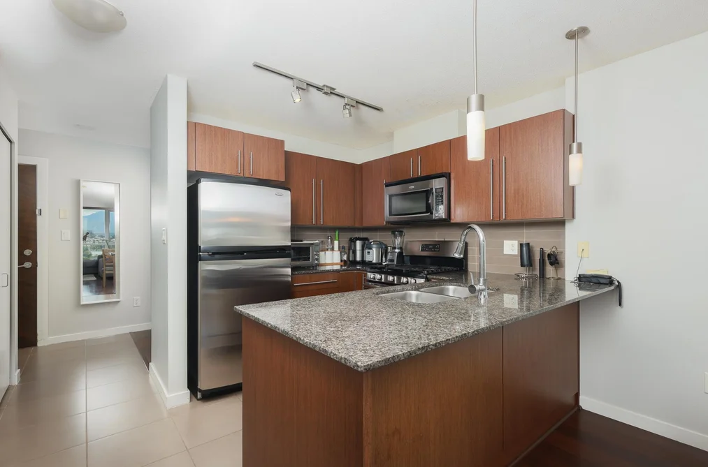 2305 4888 BRENTWOOD DRIVE, Burnaby BC V5C 0C6, Burnaby BC — Residential for Sale - Photo 6