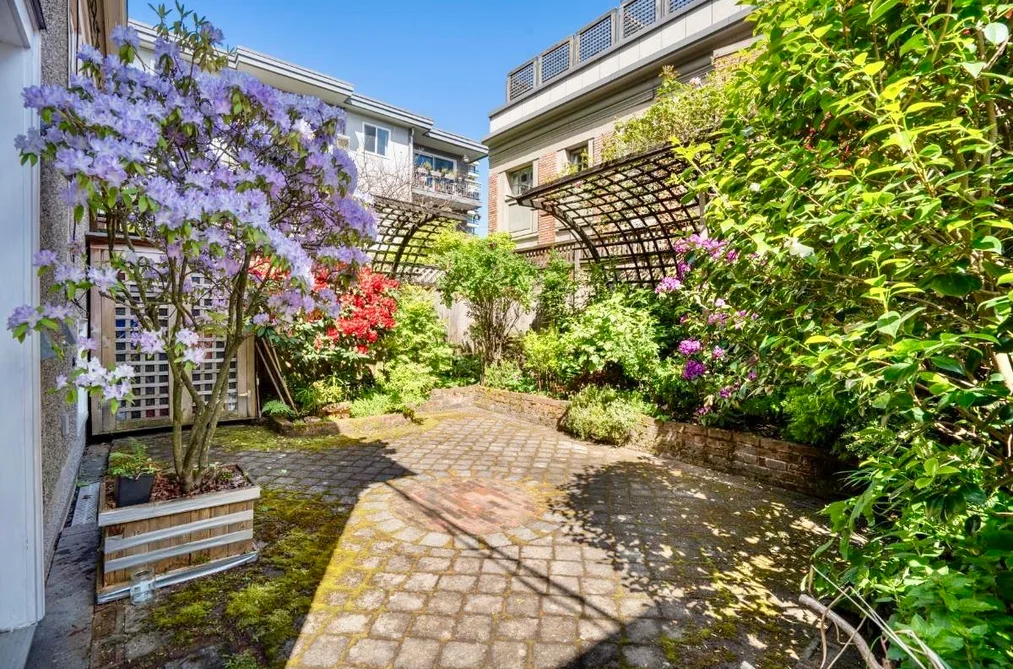 2305 W 3RD AVENUE, Vancouver BC V6K 1L6, Vancouver BC — Residential for Sale - Photo 3