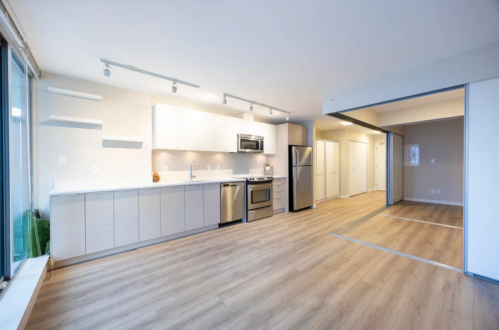 2306 13303 CENTRAL AVENUE, Surrey BC V3T 0K6, Surrey BC — Residential for Sale - Photo 4