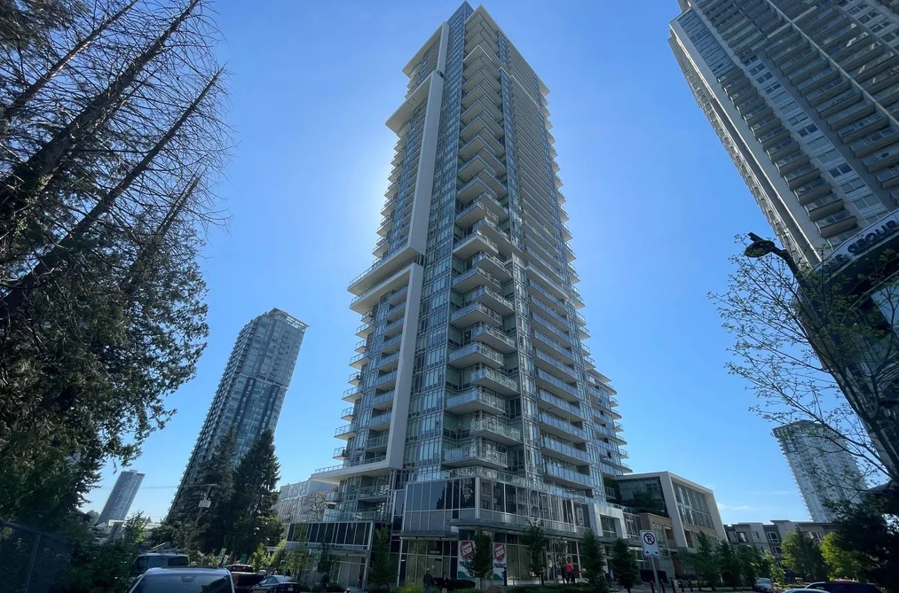 Condo for sale at 2306 13350 Central Avenue Surrey British Columbia - MLS: R3116548