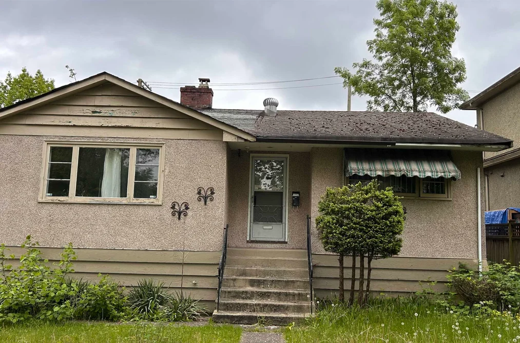 2306 RUPERT STREET, Vancouver BC V5M 3T1, Vancouver BC — Residential for Sale - Photo 2