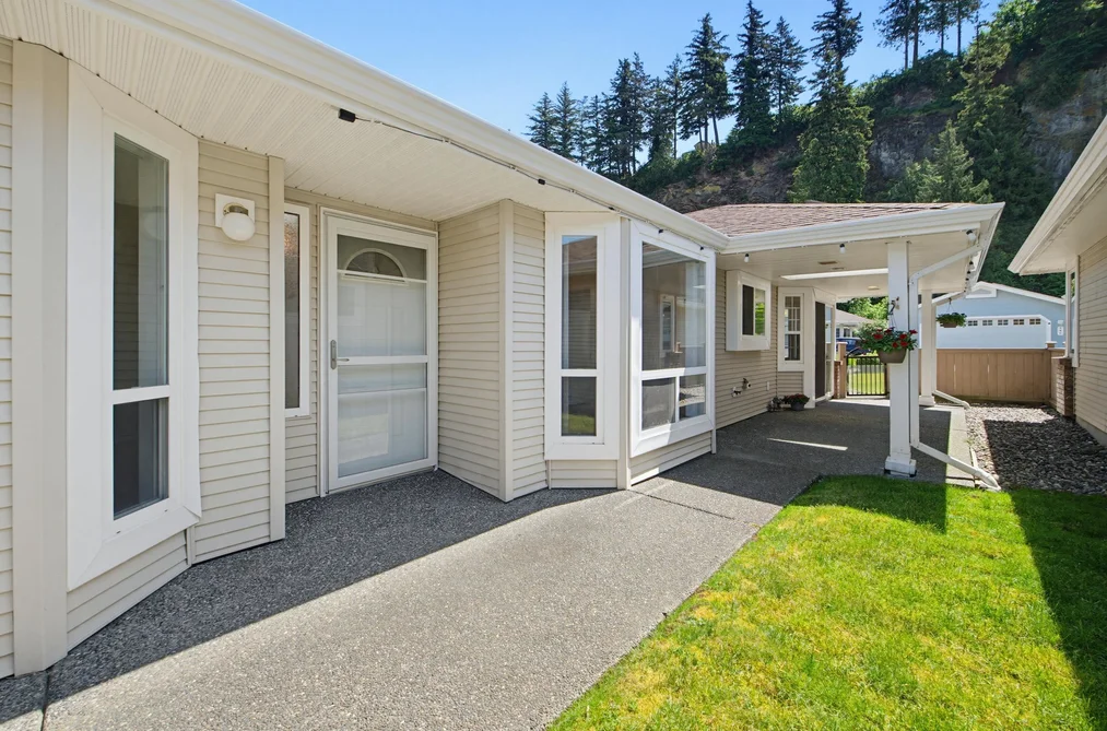 231 6001 PROMONTORY ROAD, Chilliwack BC V2R 3E3, Chilliwack BC — Residential for Sale - Photo 3