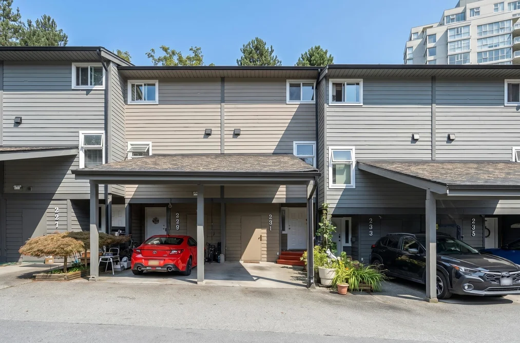Townhouse for sale at 231 Balmoral Place Port Moody British Columbia - MLS: R3165558
