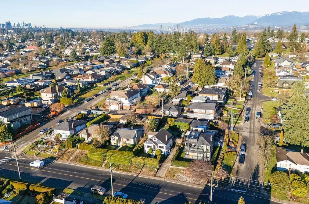 231 E EIGHTH AVENUE, New Westminster BC V3L 4K3, New Westminster BC — Residential for Sale - Photo 3