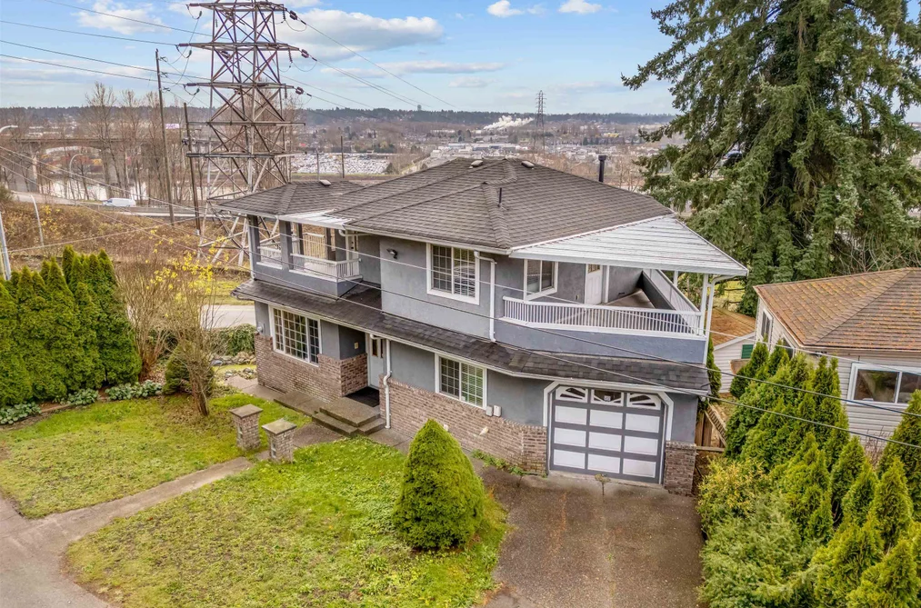 2312 MARINE DRIVE, New Westminster BC V3M 2H7, New Westminster BC — Residential for Sale - Photo 2