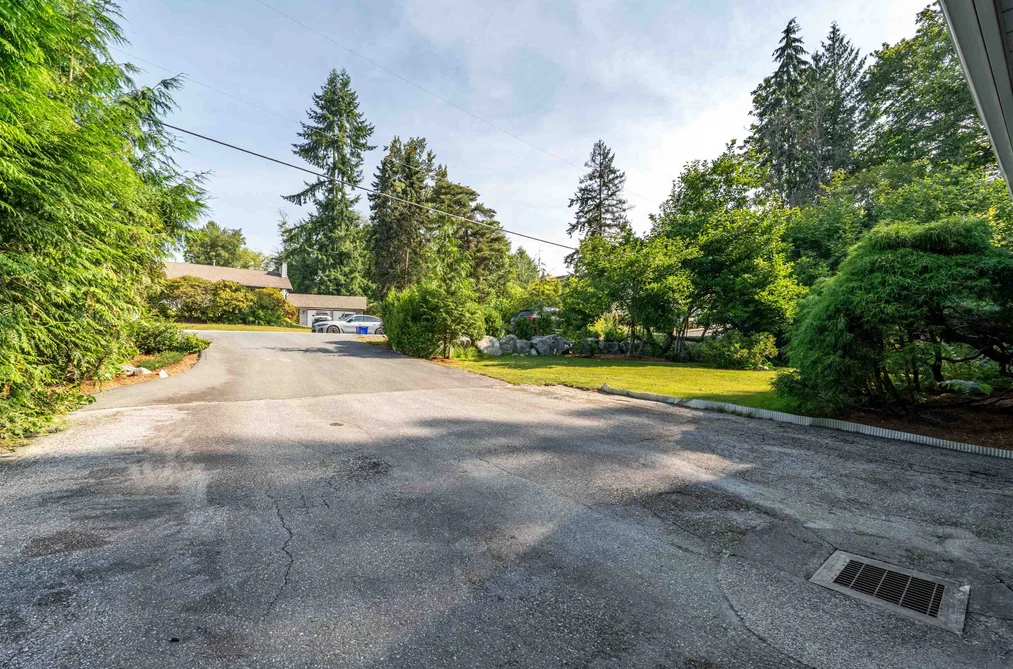 23140 136 AVENUE, Maple Ridge BC V4R 2R5, Maple Ridge BC — Residential for Sale - Photo 3