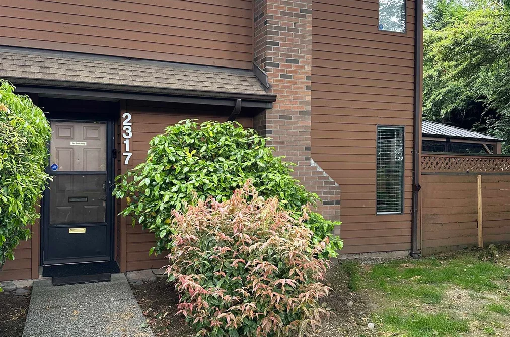 Townhouse for sale at 2317 10620 150 Street Surrey British Columbia - MLS: R3126575