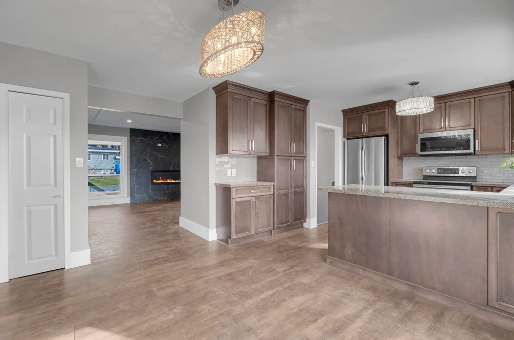 2319 HEMLOCK STREET, Abbotsford BC V2T 3A1, Abbotsford BC — Residential for Sale - Photo 6