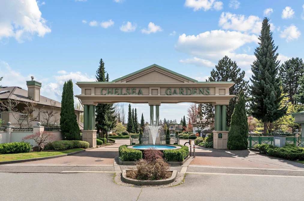 Condo for sale at 232 13880 70 Avenue Surrey British Columbia - MLS: R3114316