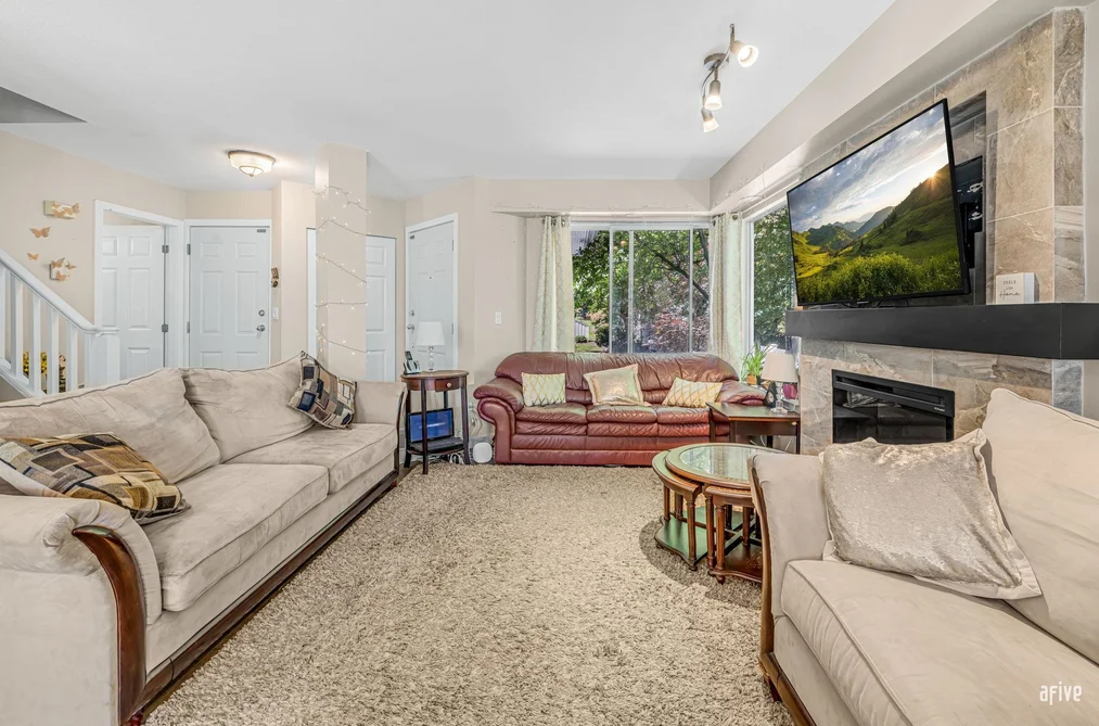 232 13900 HYLAND ROAD, Surrey BC V3W 1K4, Surrey BC — Residential for Sale - Photo 5