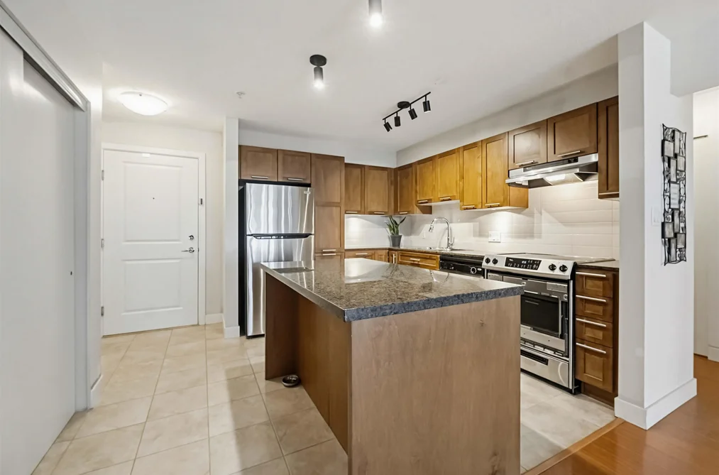 232 19673 MEADOW GARDENS WAY, Pitt Meadows BC V3Y 0A1, Pitt Meadows BC — Residential for Sale — Photo 6 of 36