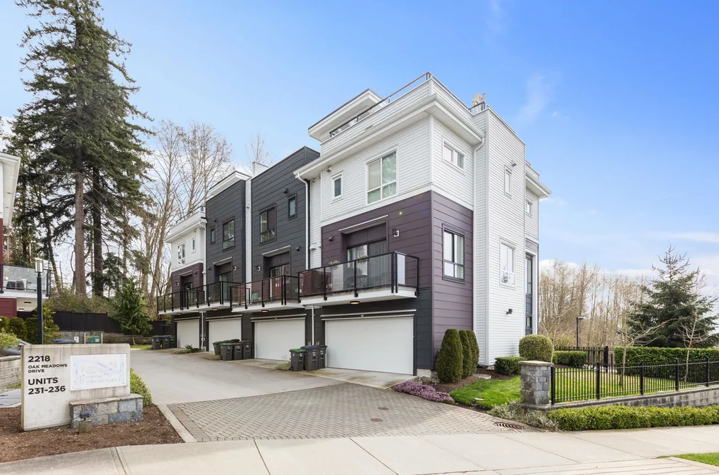 232 2218 OAK MEADOWS DRIVE, Surrey BC V3Z 0W6, Surrey BC — Residential for Sale - Photo 2